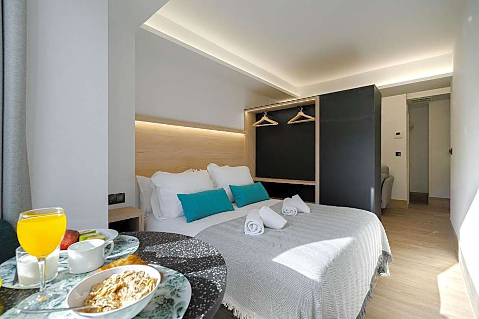 Feelathome Ventas Suites