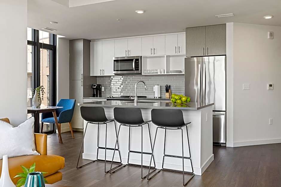 Placemakr Marymount Ballston