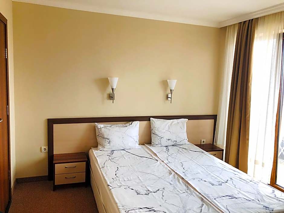 Family Hotel Radiana