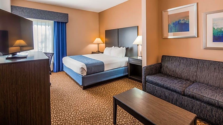 Best Western Plus Bradenton Hotel & Suites