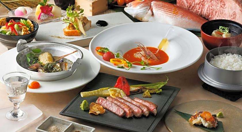 Courtyard by Marriott Shin-Osaka Station