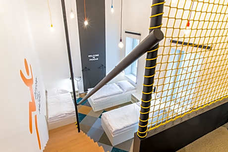 Bed in Mixed Dormitory Room