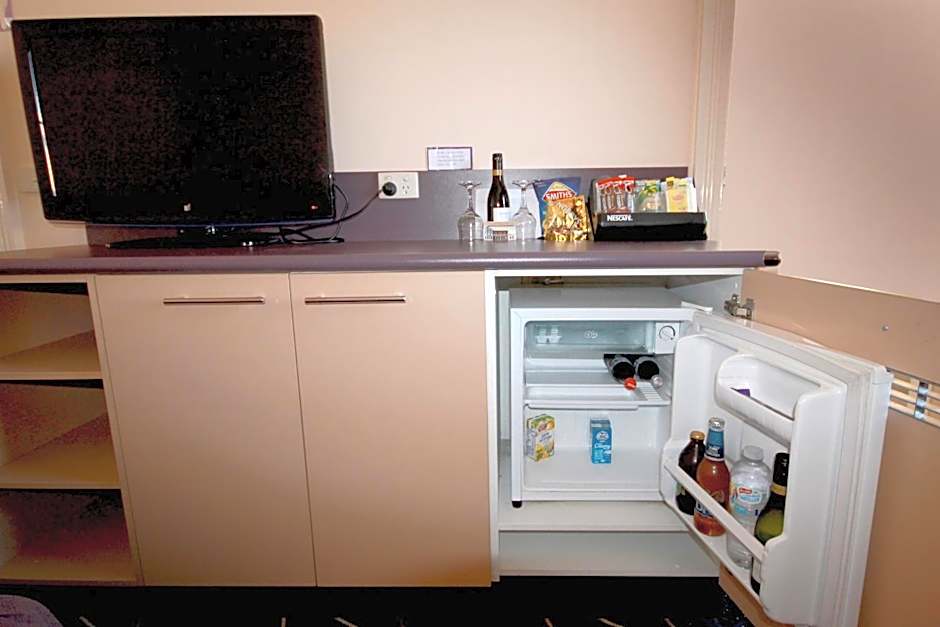 Mitchell River Tavern