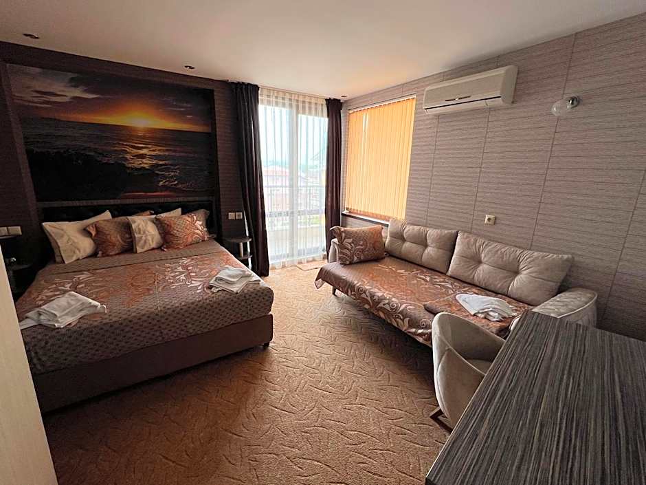 Hotel Lazur