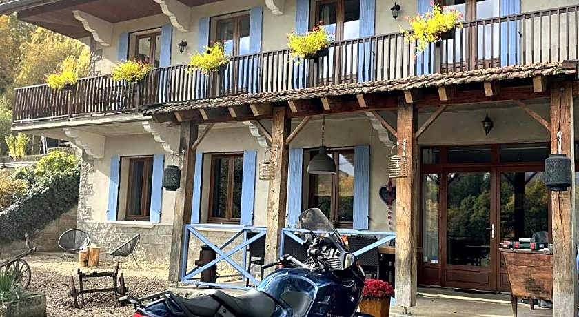 La Maison du Chevalier - Chambres et tables d'hotes - adults only