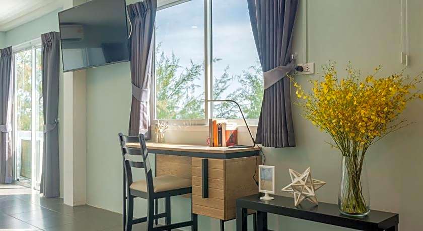 The BEACH CHA AM Suites