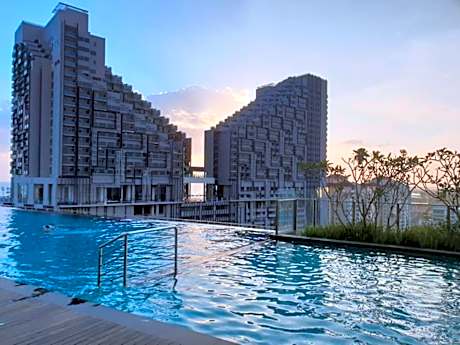 Imperio Residence City View