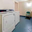 La Quinta Inn & Suites by Wyndham Salt Lake City Airport