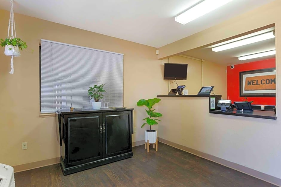 Extended Stay America Select Suites - Phoenix - Scottsdale - North