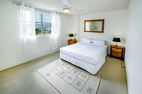 Two-Bedroom Apartment with Ocean View - Apartment 26