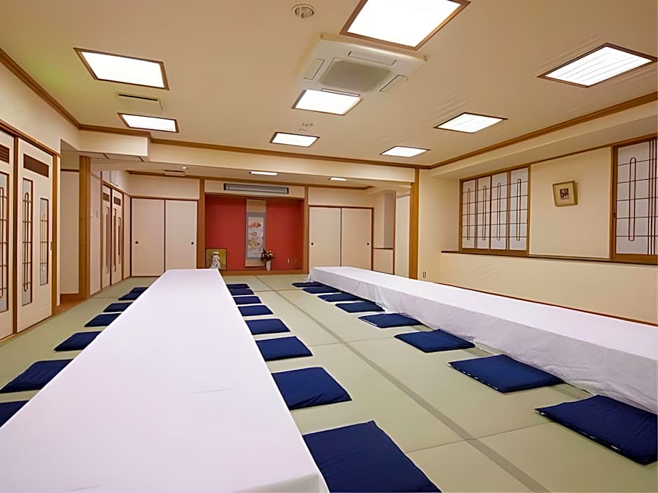 Miyakonojo Green Hotel