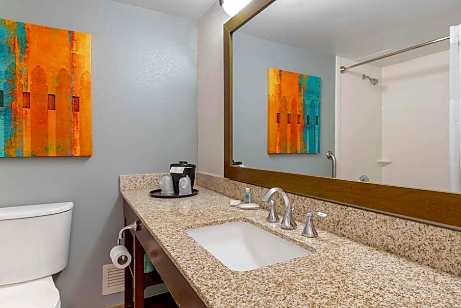 MainStay Suites MSP Airport - Mall Of America