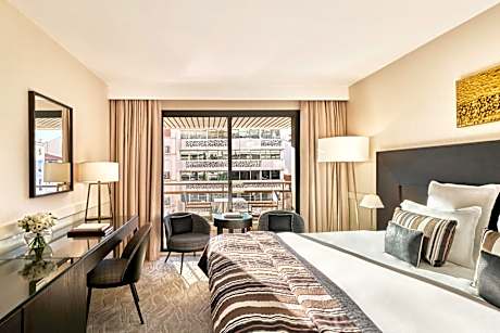 Superior Room City View With Terrace