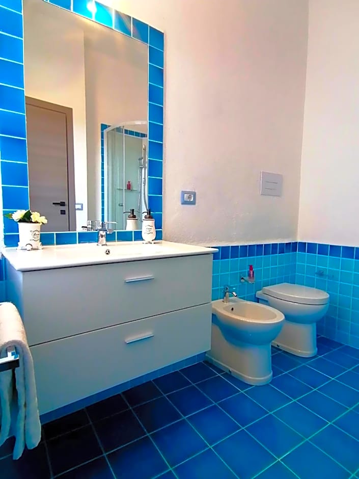 DOMUS con vista mare - JR02