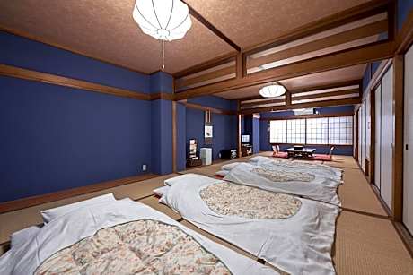 Japanese Style Family Room with Shared Bathroom