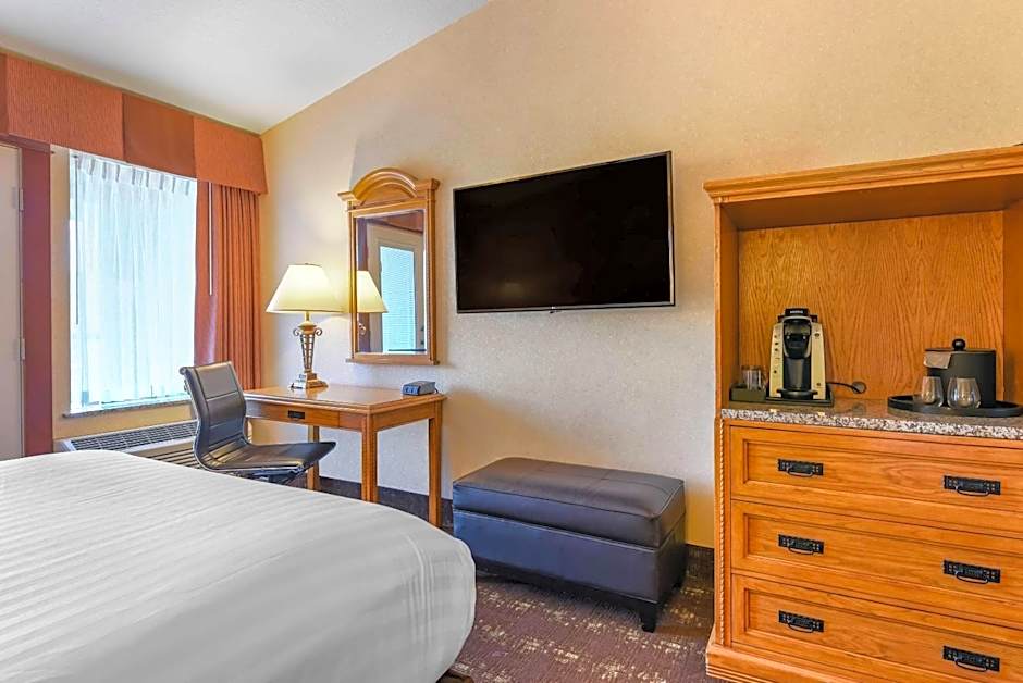 Kathryn Riverfront Inn, an Ascend Collection Hotel