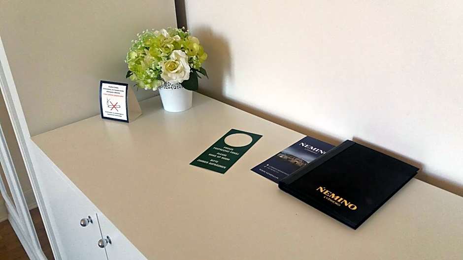 Pałac i Folwark Ńemino