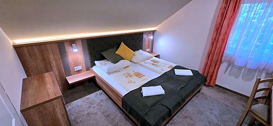 Bauer Resort - Countryside Retreat
