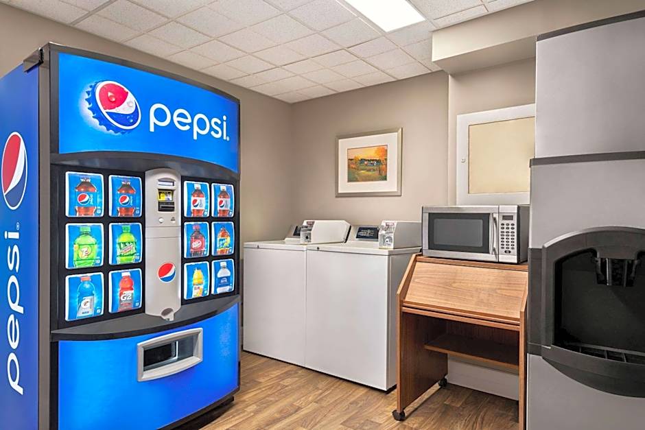 Royal Hotel Regina, Trademark Collection by Wyndham