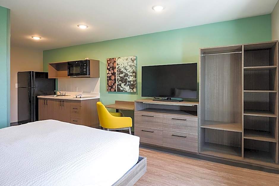 ECHO Suites Extended Stay by Wyndham Dallas Plano/Frisco