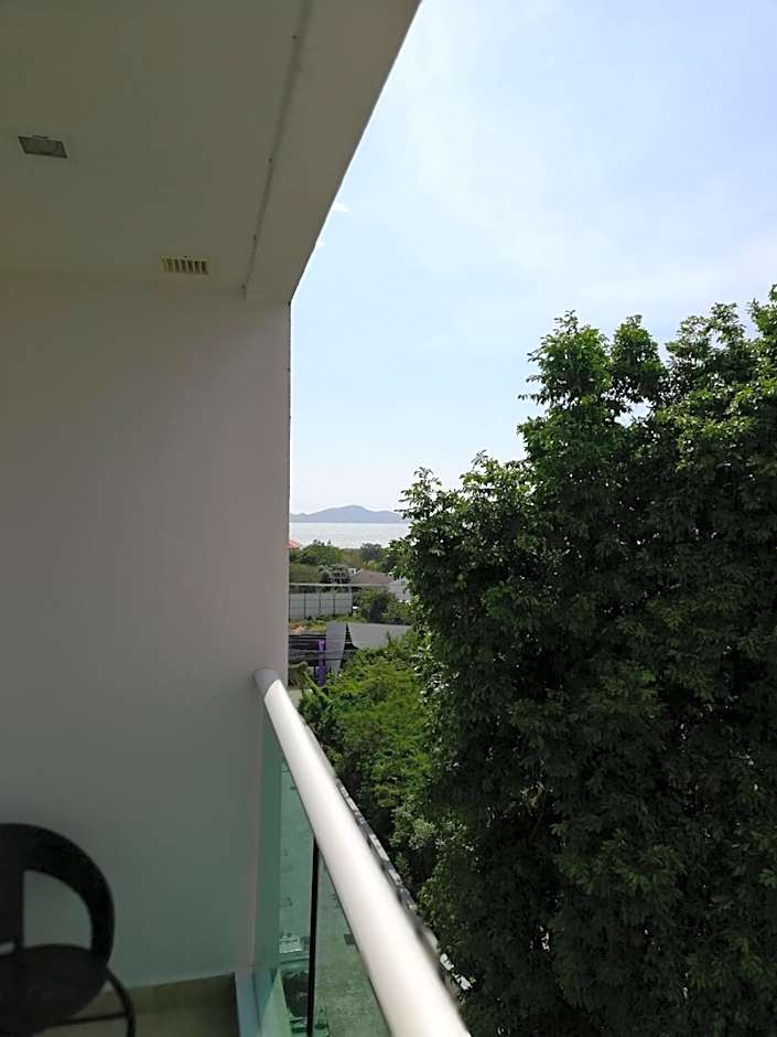 Cosy Beach View Apartments