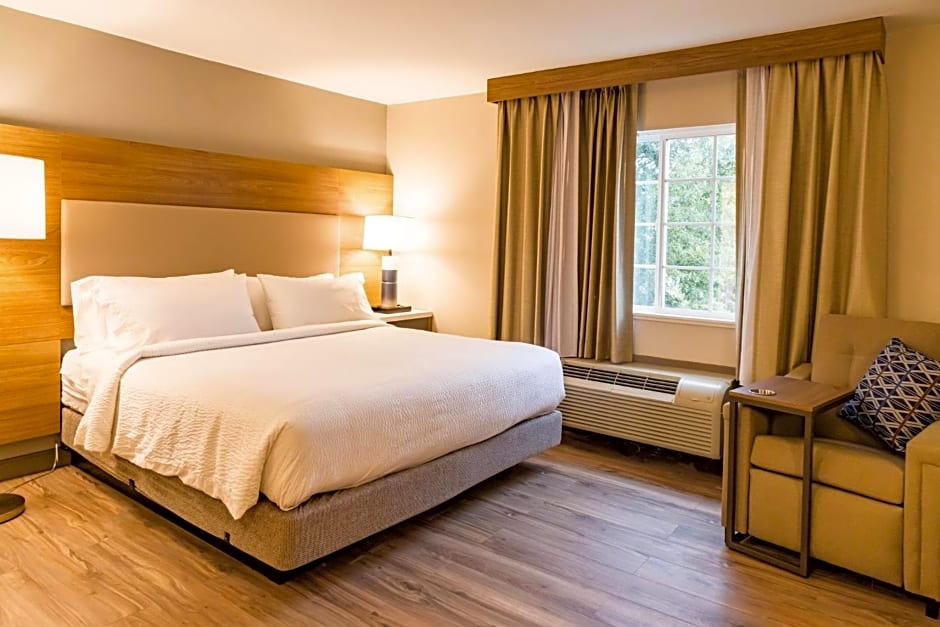 Candlewood Suites Richmond - South by IHG