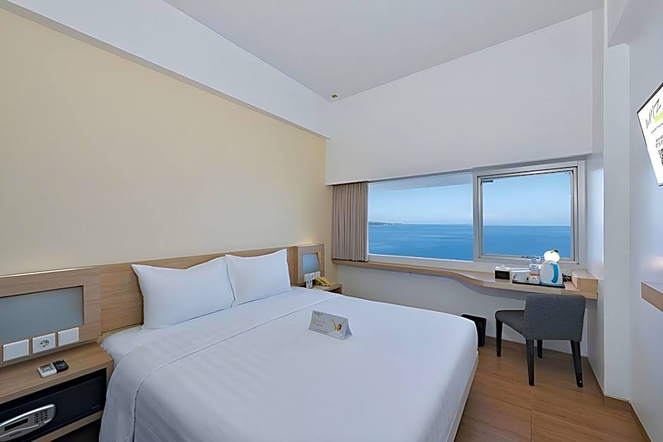 Whiz Prime Hotel Megamas Manado