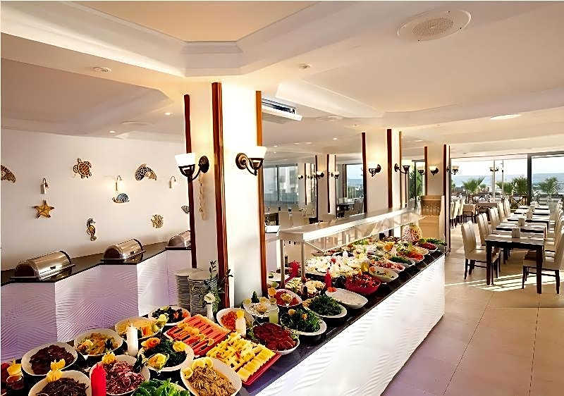 Sentinus Beach Hotel
