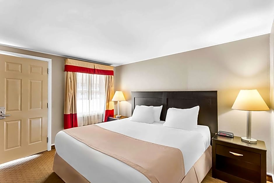 Rodeway Inn Gorham Riverside