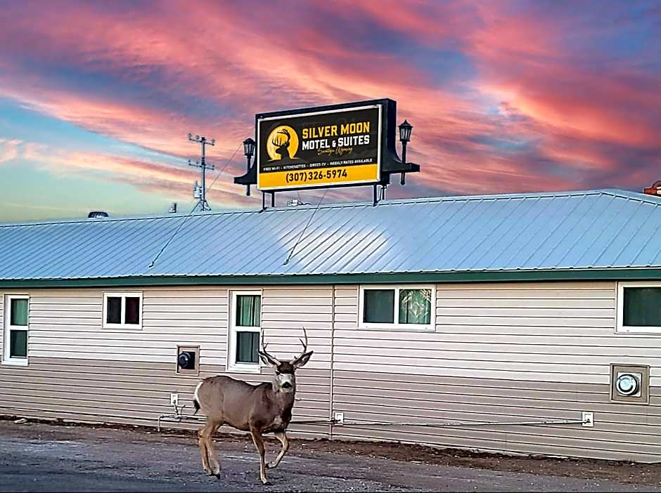 Snowy Mountain Inn
