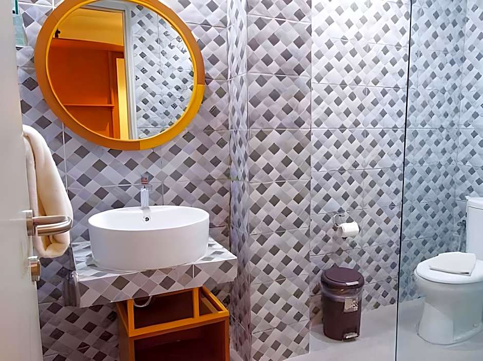 Candiview Hotel