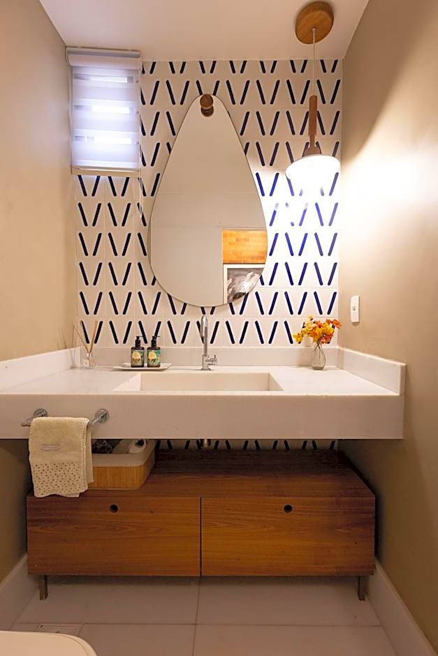 Leblon - Rua Almirante Guilhem | Cobertura à Beira-Mar