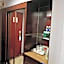 GreenTree Inn Zhenjiang Jurong Yalong Business Hotel