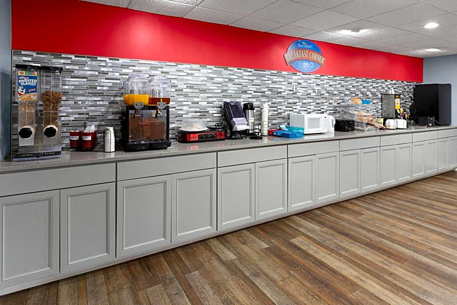 Baymont by Wyndham Iron Mountain