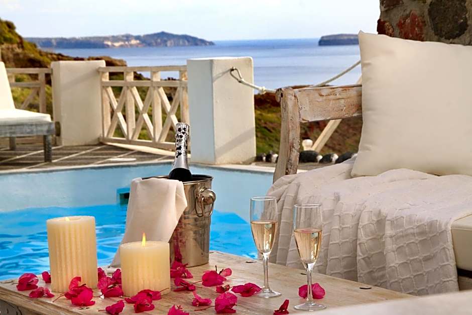Oia Mare Villas