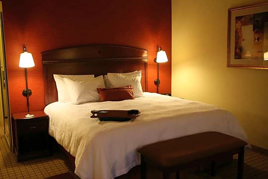 Hampton Inn and Suites Peoria at Grand Prairie