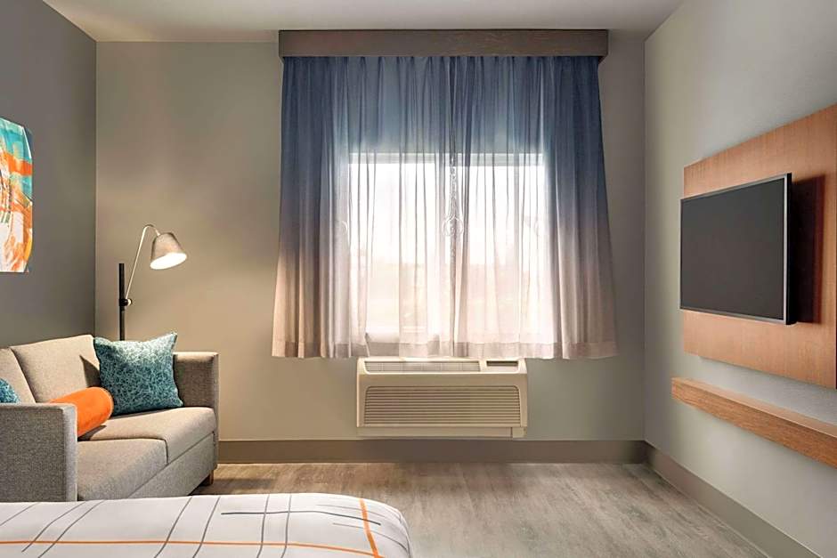 La Quinta Inn & Suites by Wyndham Springfield