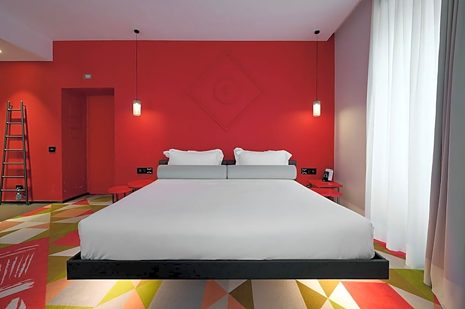 MyTALE Creative Academy Hotel