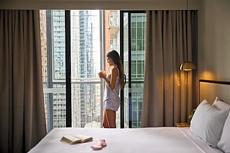 Brady Hotels Jones Lane