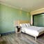 JIN HENG HUA YAN HOTEL