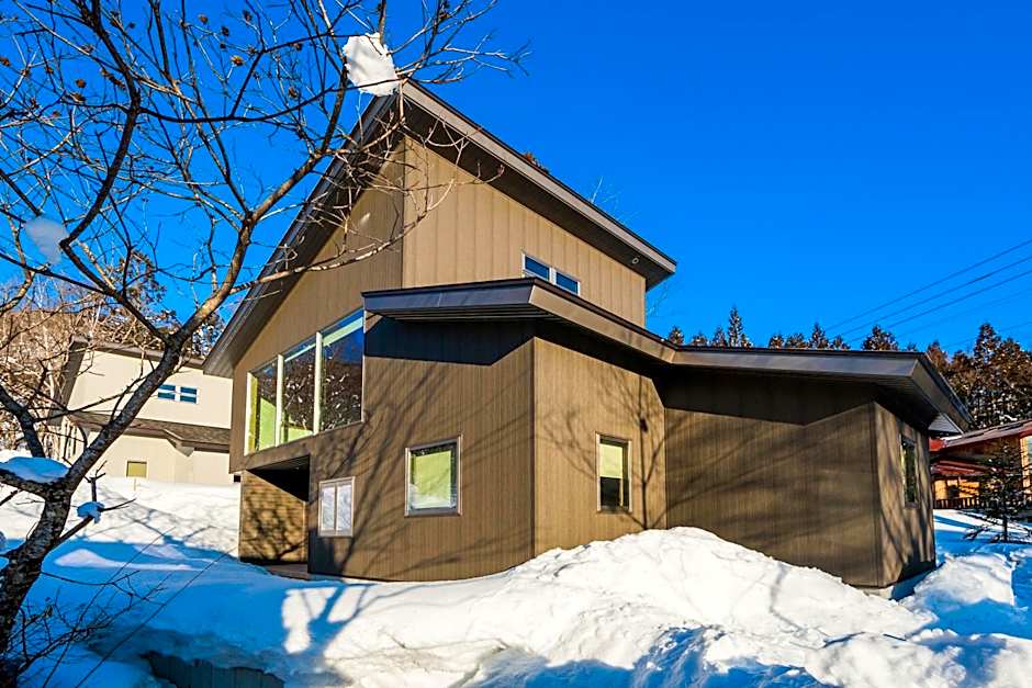Solar Chalets by HHG