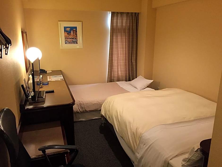 Creston Hotel