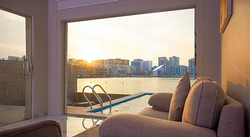 The Sealoft Boutique Chalets