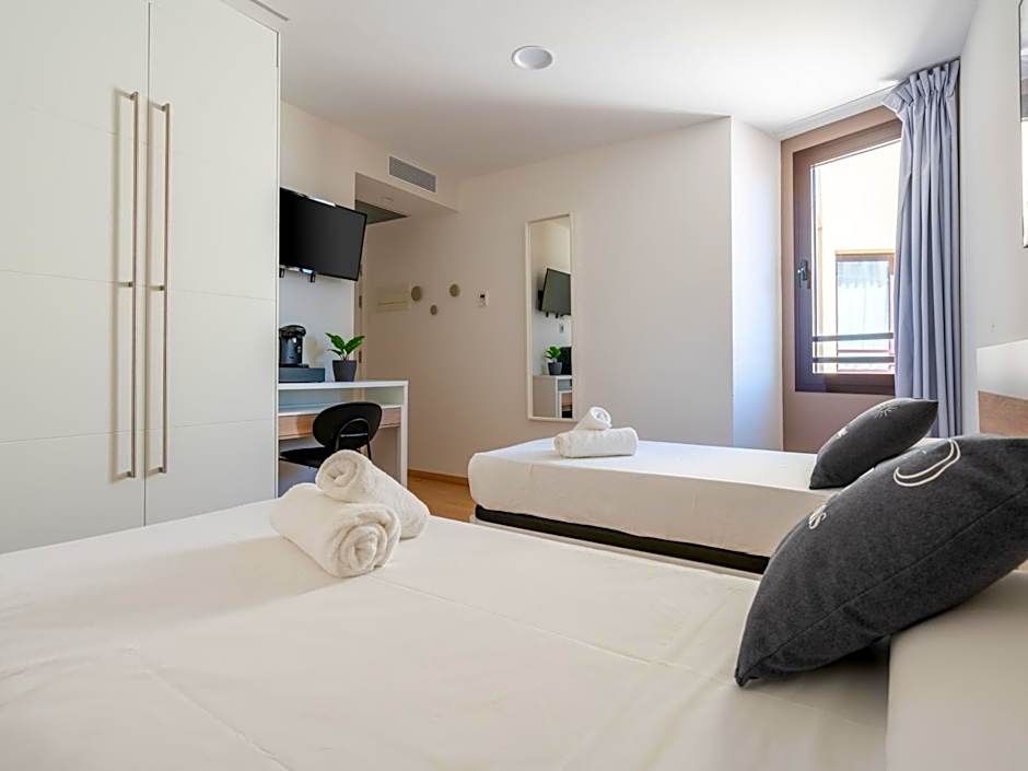 limehome Barcelona Carrer de Fontcoberta - Digital Access