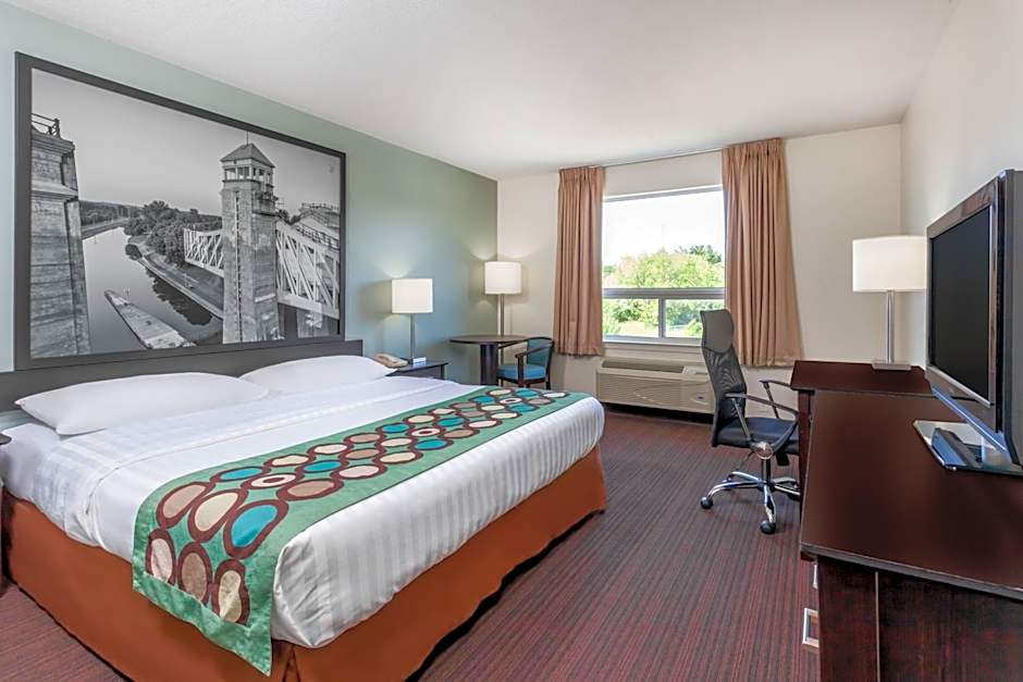 Super 8 by Wyndham Peterborough