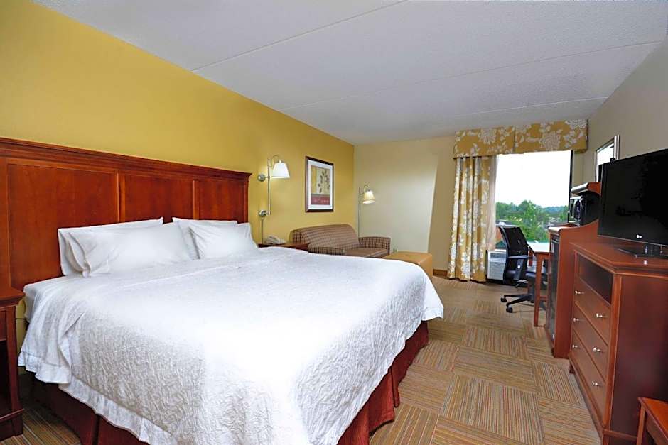 Hampton Inn By Hilton Raleigh-Capital Blvd. North