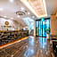 Ashton Hotel