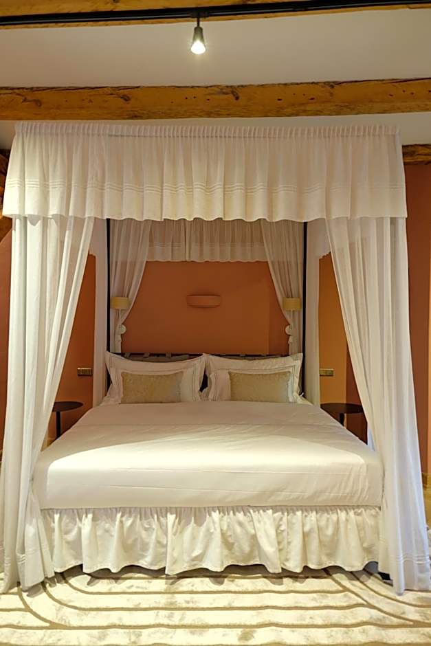 The Three Sisters Hotel