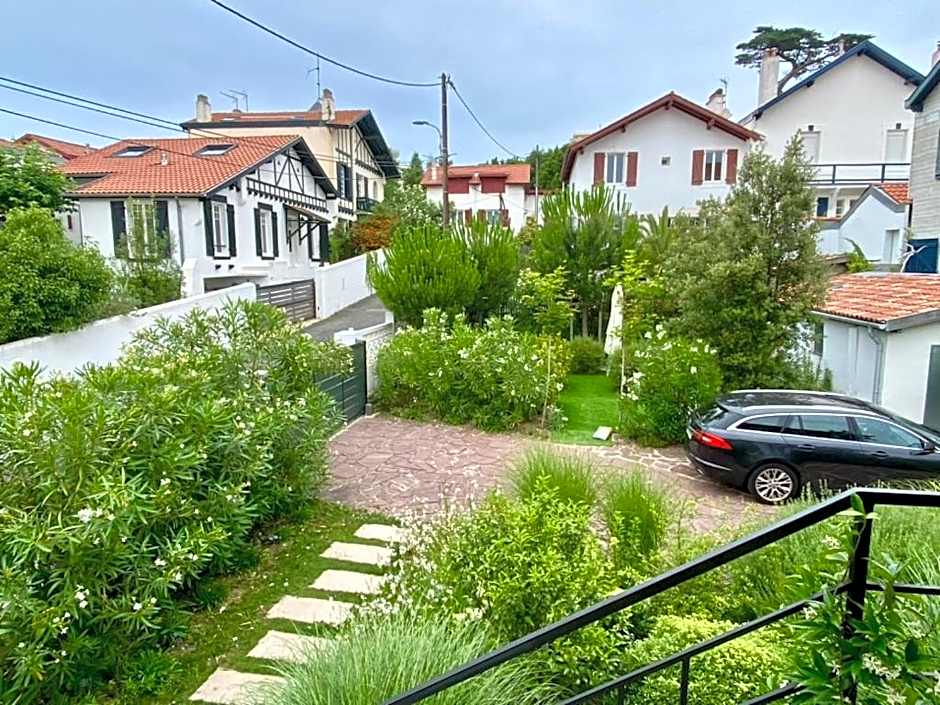 CHAMBRE D'HOTES Villa BIBICHERI