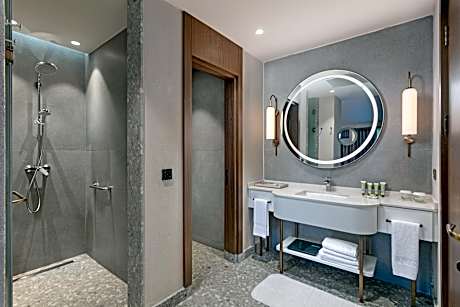 TRIPLE SUPERIOR SWIM UP